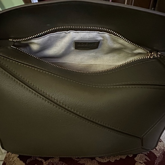 Loewe Puzzle - Small Dark Khaki Green - Picture 7 of 14